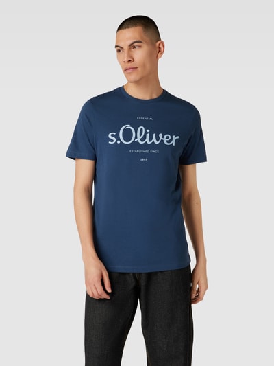 s.Oliver RED LABEL T-Shirt mit Label-Print Modell 'Logo' Dunkelblau 4