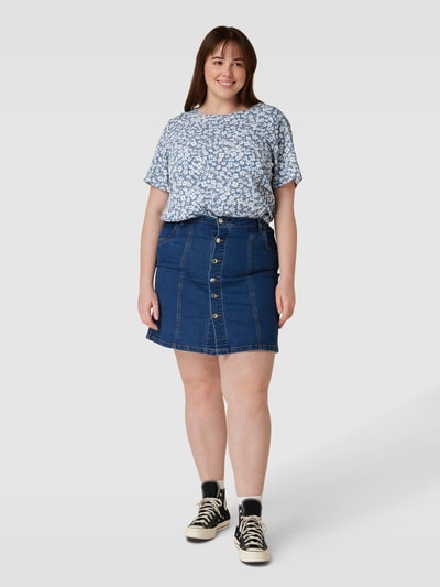 ONLY CARMAKOMA PLUS SIZE blouseshirt met all-over motief, model 'VICA' Lichtblauw - 1