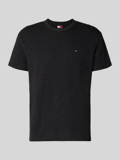 Produktfoto, Regular Fit T-Shirt aus reiner Baumwolle von Tommy Jeans in Optik: Unifarben, Materialverarbeitung: Jersey, Logo-Detail.