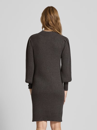 ONLY Sukienka o kroju comfort fit z dzianiny z mieszanki wiskozy model ‘KATIA’ Ciemnoszary melanż 5