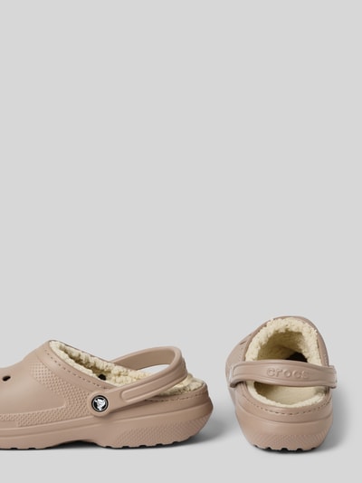 Crocs Clog mit Belüftungslöcher Sand 2