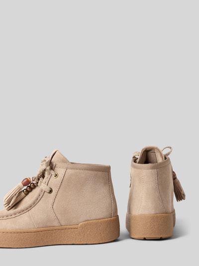 Produktfoto, Sneaker aus echtem Rindsleder von Tamaris in Beige mit heller Sohle, rauer Oberfläche, Damen Stiefel / Boots von Tamaris