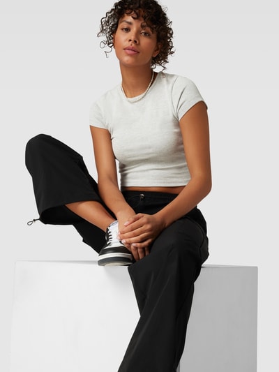 REVIEW Basic Crop Top Hellgrau Melange 3
