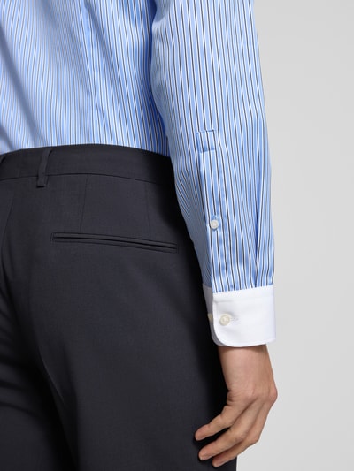 Jake*s Slim Fit Businesshemd aus Baumwolle mit Kentkragen Weiss 3