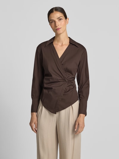 COMMA slim fit blouse in wikkel-look Donkerbruin - 4