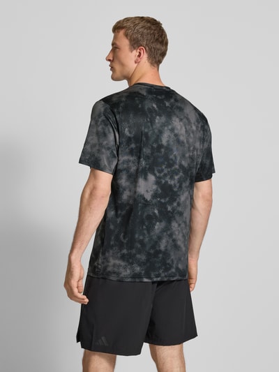 adidas Training T-shirt o kroju regular fit z logo i okrągłym dekoltem Czarny 5