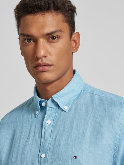 Tommy Hilfiger Regular Fit Leinenhemd mit Button-Down-Kragen Hellblau 3