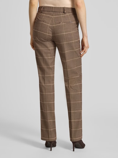 TONI Regular Waist Stoffhose mit Bundfalten Dunkelbraun 5