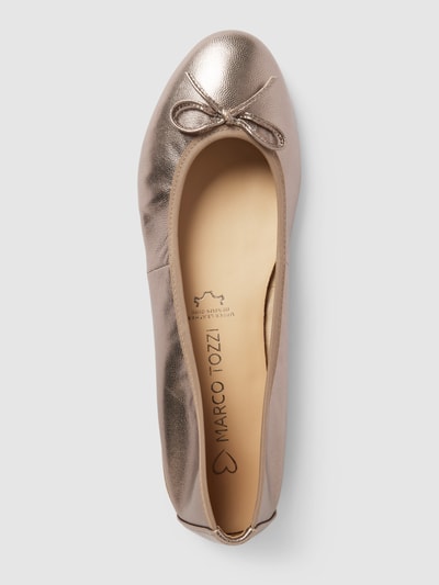 Marco Tozzi Lederballerinas in metallic Hellgrau 3