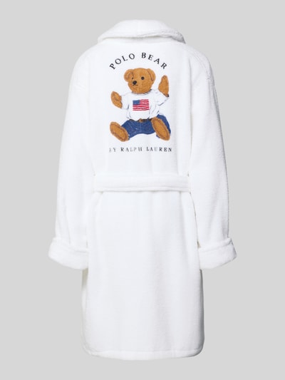 Männermodel trägt Comfort Fit Bademantel aus reiner Baumwolle Modell 'ICONIC BEAR' von Polo Ralph Lauren, unifarben, Frottee, Logo-Stitching, Schalkragen, Taillengürtel, lange Ärmel, aufgesetzte Seitentasche, ganzkörperansicht rückansicht.
