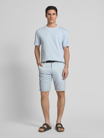 Tom Tailor Denim Regular Fit Chinoshorts mit Gürtel Hellblau Melange 1