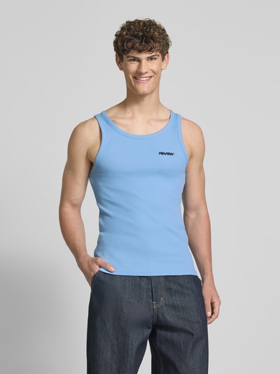 REVIEW Tanktop mit Label-Stitching Hellblau 4