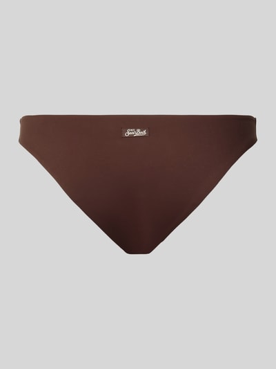 Produktfoto, Slim Fit Bikini-Hose mit Logo-Patch Modell 'Reanna' von MC2 Saint Barth in Braun, Elastischer-Material-Mix, glatte Textur.