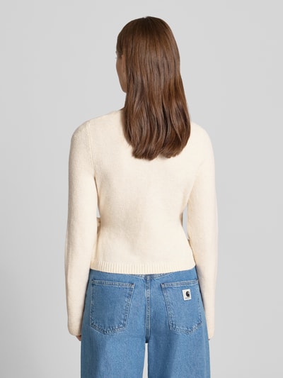 REVIEW Strick-Cardigan in Wickeloptik Offwhite Melange 5