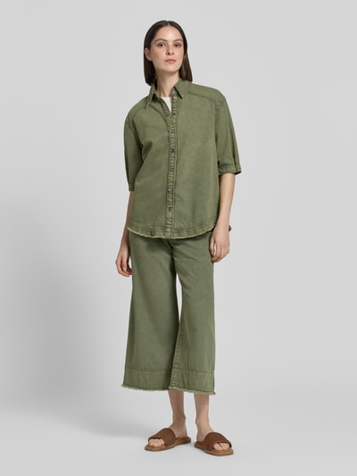Marc Cain Jeansbluse mit Fransensaum und 1/2-Arm Oliv 1