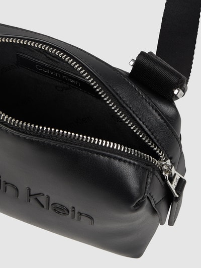 CK Calvin Klein Umhängetasche in Leder-Optik  Black 5