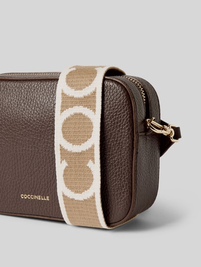 Coccinelle Handtas met labelprint, model 'TEBE' Middenbruin - 3