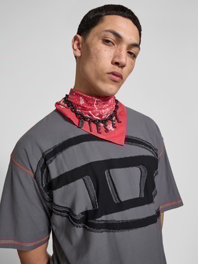 Diesel T-Shirt mit Label-Detail Graphit 3