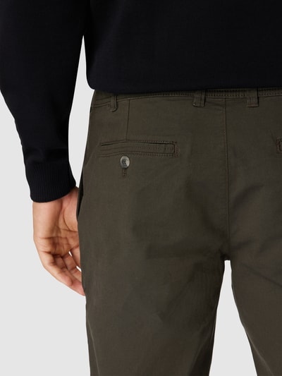 MCNEAL Hose mit Label-Detail Oliv 3
