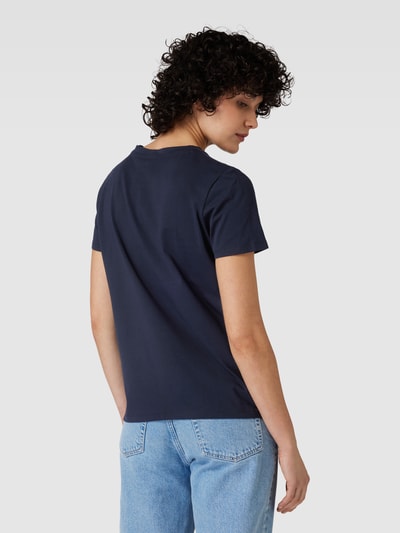 Tommy Hilfiger T-Shirt mit Label-Print Modell '1985' Marine 5