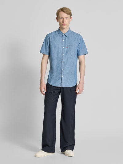 Levi's® Standard Fit Jeanshemd mit Brusttasche Modell 'SUNSET' Hellblau 1
