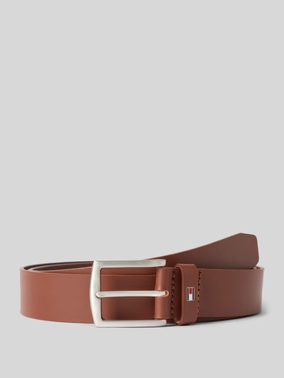 Produktfoto, Ledergürtel mit Dornschließe von Tommy Hilfiger aus braunem, fein genarbtem Echtleder, silberne Logo-Dornschließe, 3,5 cm breit
