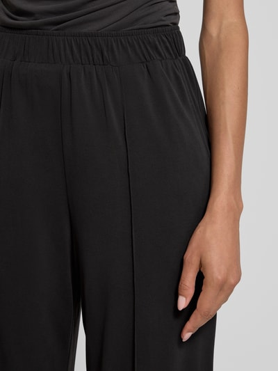 YAS Hose mit Längsnähten und Eingrifftaschen Modell 'LYSA' Black 3