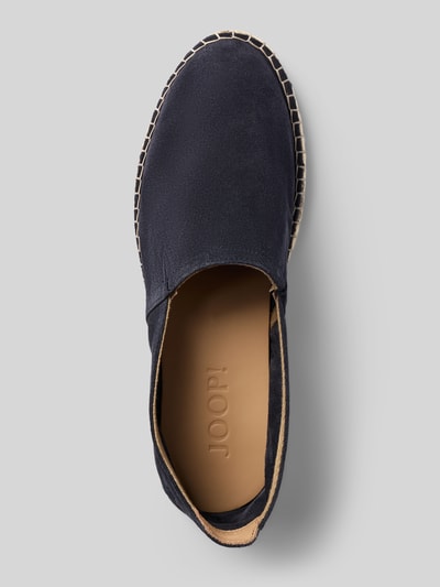 Produktfoto, dunkelblaue Espadrilles mit Motiv-Prägung Modell 'velluto stampa lias' von JOOP! SHOES, strukturierte Sohle, abgerundete Spitze, Draufsicht