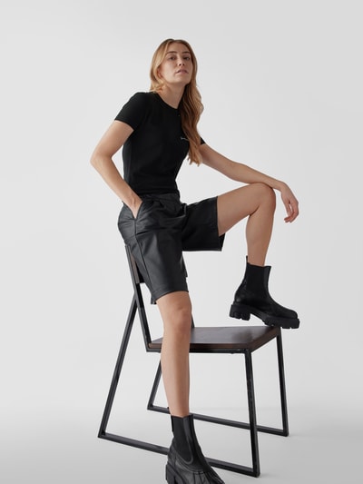 Jacquemus T-Shirt mit Label-Stitching Schwarz 6