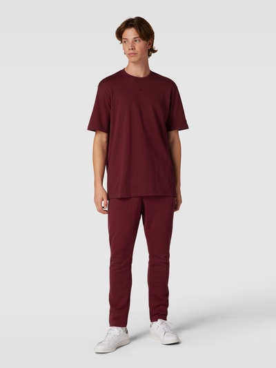 ADIDAS SPORTSWEAR T-Shirt mit Label-Stitching Bordeaux 1