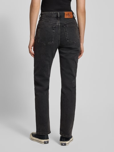 Calvin Klein Jeans Jeansy o kroju straight fit z mieszanki bawełny z naszywką z logo Antracytowy 5