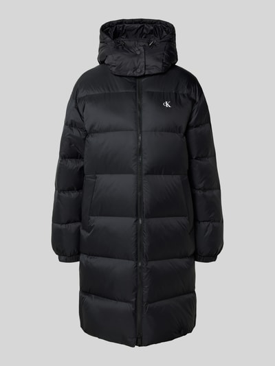 Calvin Klein Jeans Płaszcz pikowany o kroju regular fit z nadrukiem z logo model ‘Essential’ Czarny 2