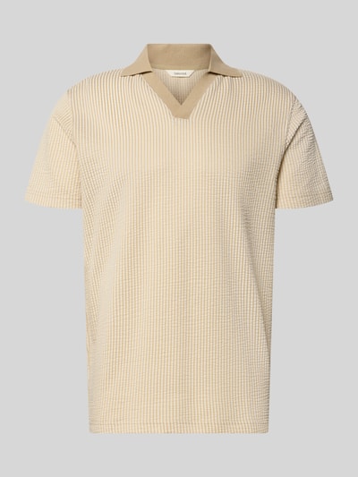 Produktfoto, beiges Regular Fit Poloshirt in Seersucker-Optik Modell 'MARNI' von Selected Homme für Herren, feine Struktur und dezente Streifen