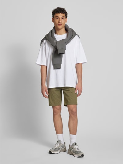 Levi's® Regular Fit Chinoshorts aus Baumwoll-Elasthan-Mix Modell 'XX CHINO' Oliv 1