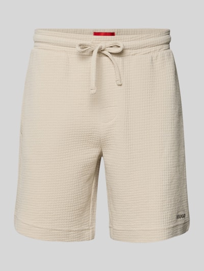 Produktfoto, Regular Fit Sweatshorts aus Baumwoll-Mix Modell 'AUSTIN' von HUGO in Creme, Optik: Unifarben, Waffelstruktur, Tunnelzug, elastischer Bundabschluss, seitliche Eingrifftaschen, Material: Baumwoll-Mix