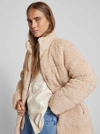 Juvia Daunenjacke aus Teddyfell Camel 3