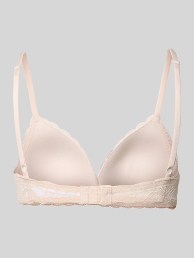 Produktfoto, Triangel-BH mit Spitze und Schleifen-Detail von Jake*s Casual in zartem Beige, feine Spitze, verstellbare Spaghettiträger, Hakenverschluss, vorgeformte Cups, Material-Mix mit Stretch-Anteil.