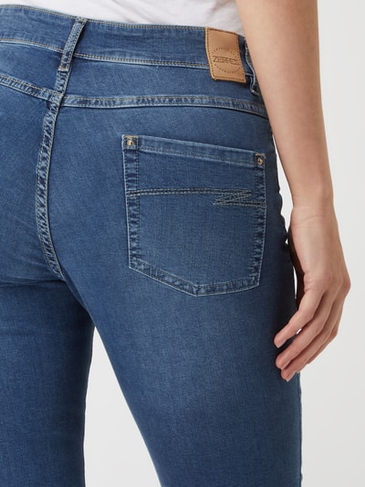 Zerres Jeansy skrócone z dodatkiem streczu model ‘Twigy’ — ‘Sensational Jeans’ Niebieski 3