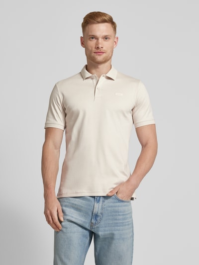 CK Calvin Klein Koszulka polo o kroju regular fit z listwą guzikową Beżowy 4