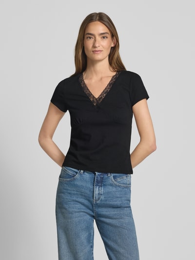 GAP T-shirt z dekoltem w serek Czarny 4