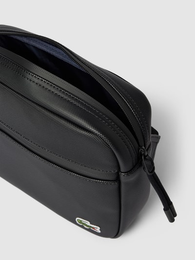 Lacoste Bauchtasche mit Logo-Patch in black Black 4