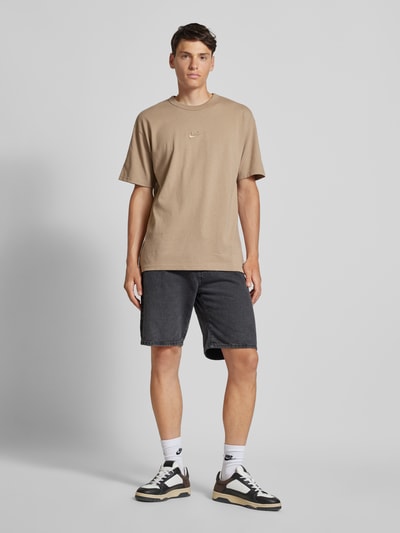 Nike T-Shirt mit Label-Stitching Beige 1