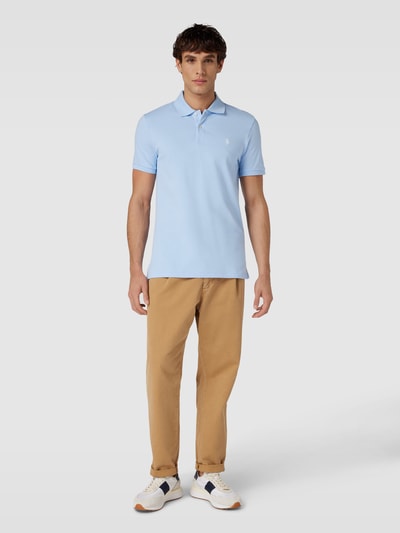 Polo Ralph Lauren Tailored Fit Poloshirt mit Label-Stitching Hellblau 1