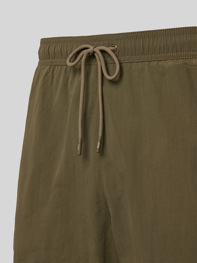 Tommy Hilfiger Regular Fit Badeshorts mit Logo-Stitching Oliv 2
