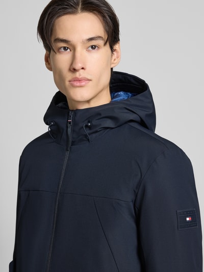 Tommy Hilfiger Kurtka funkcyjna o kroju regular fit z kapturem Granatowy 3