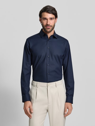 Christian Berg Men Regular Fit Businesshemd mit Kentkragen Marine 4