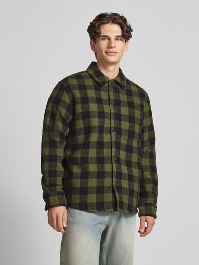 Jack & Jones Kurtka koszulowa o kroju regular fit z kieszenią na piersi Oliwkowy 4