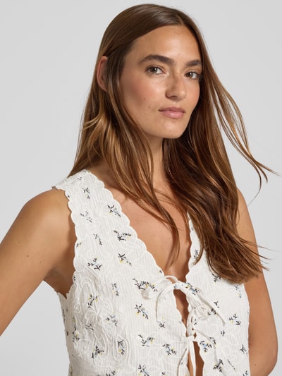 Neo Noir Top bluzkowy o kroju slim fit z koronką szydełkową model ‘Bibi’ Złamany biały 3