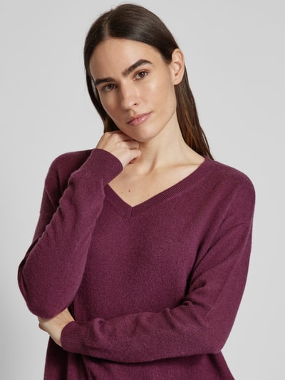 Christian Berg Woman Kaschmirpullover mit V-Ausschnitt Bordeaux 3