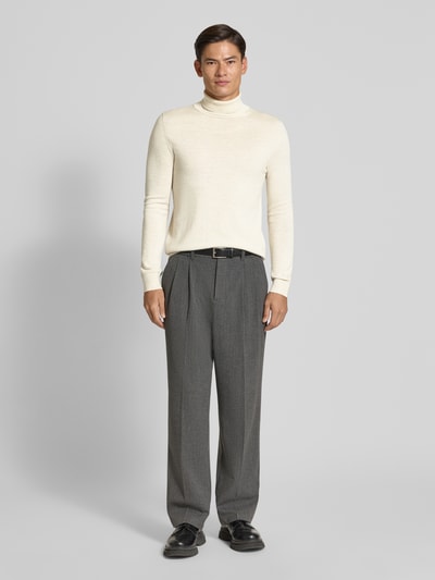 Christian Berg Men Sweter z mieszanki wełny merino z golfem Écru melanż 1